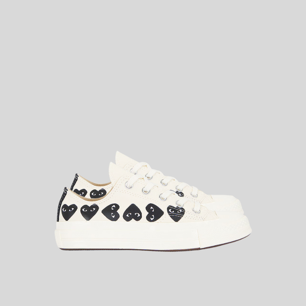 Tenis PLAY Comme des Garçons Multi Heart low de Hombre