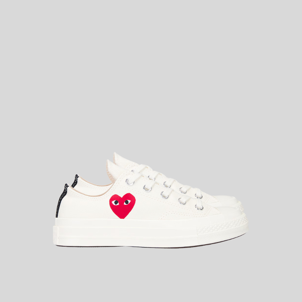 Tenis PLAY Comme des Garçons Single Heart low de Hombre